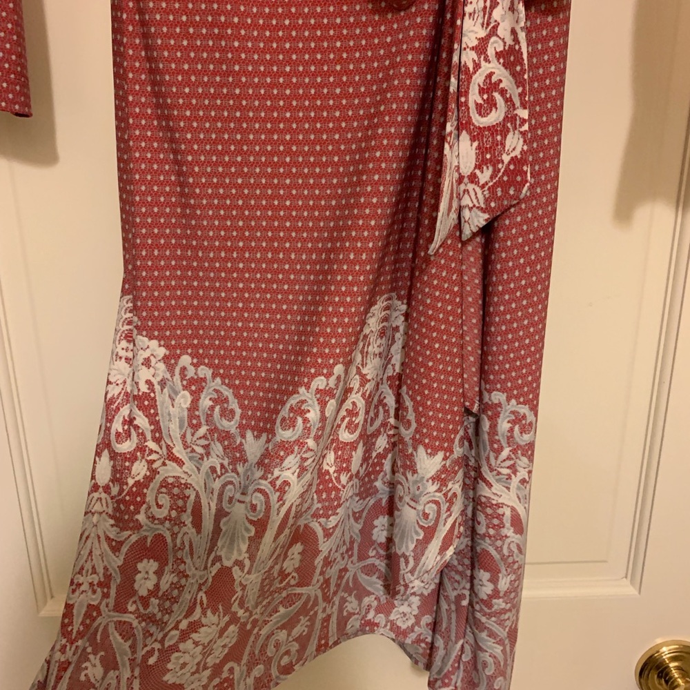 BCBG WRAP DRESS - Picture 3 of 4